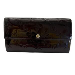 Louis Vuitton Amarante Vernis Monogram Sarah Long Wallet Burgundy Patent